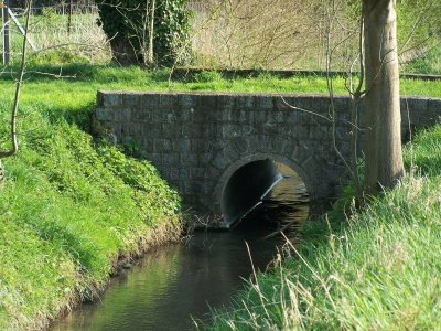 LA SELLE PETIT PONT